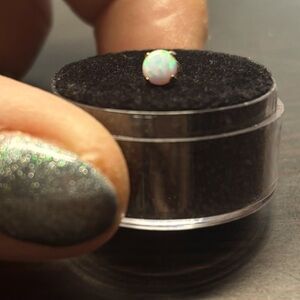 Titanium threaded 16g 6mm earring